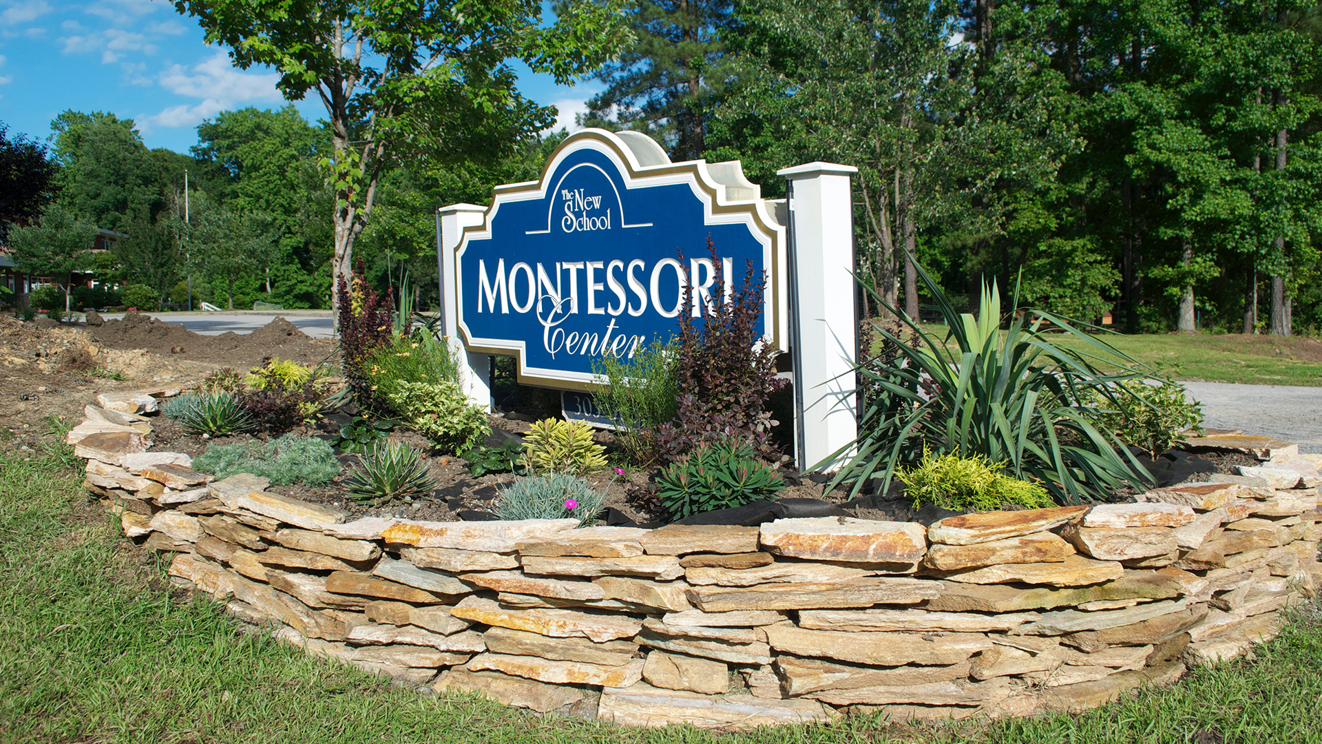 newexterior Montessori Center Sign